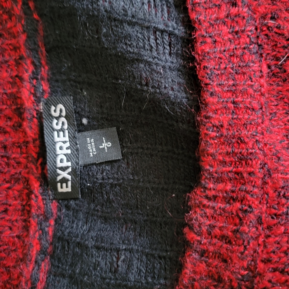 Express Sweater - Picture 3 of 5